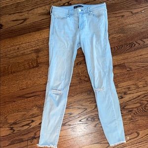 ABERCROMBIE AND FITCH JEANS